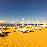 William's - Sixth Large * Sveti Vlas