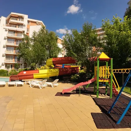 William's - Sixth Large *